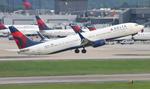 N801DZ @ KATL - DAL 739 zx atl-cvg - by FloridaMetal