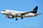 OY-KBT @ CPH - Kystvejen RWY22L - by Lars Bæk