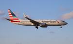 N806NN @ KMIA - AAL 738 zx sal, mslp-mia - by FloridaMetal