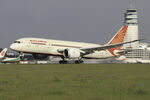 VT-ANZ @ LOWW - Air India Boeing 787