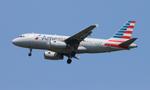 N823AW @ KORD - AAL A319 zx phl-ord - by FloridaMetal