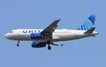 N805UA @ KORD - UAL A319 nc zx clt-ord - by FloridaMetal