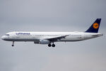 D-AISZ @ EDDF - Landing - by micka2b