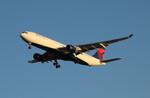 N815NW @ KTPA - DAL A333 zx ams, eham-tpa - by FloridaMetal