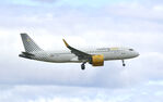 EC-MZT @ ESSA - Rwy 01L - by wijken