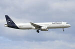 D-AISI @ ESSA - Rwy 01L - by wijken