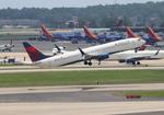 N821DN @ KATL - DAL 739 zx atl-srq - by FloridaMetal