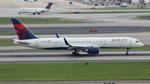 N823DX @ KATL - DAL 752 zx dtw-atl - by FloridaMetal