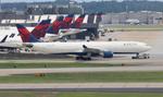 N812NW @ KATL - DAL A333 zx  - by FloridaMetal