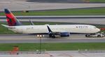 N831DN @ KATL - DAL 739 zx  - by FloridaMetal
