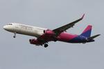 HA-LXC @ LMML - Airbus A321-231 reg HA-LXC of Wizzair landin in Malta RW13. - by raymond