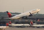 N879DN @ KATL - DAL 739 zx atl-ind - by FloridaMetal