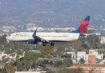 N876DN @ KLAX - DAL 739 zx msp-lax - by FloridaMetal