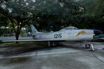 KH17K-5-06 @ VTBD - Preserved - by micka2b