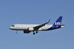 EI-SCF @ ESSA - Rwy 01L - by wijken