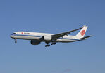 B-327V @ ESSA - Rwy 01L - by wijken