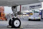 N77598 @ KSFO - SFO 2025 - by Clayton Eddy