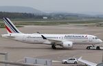 F-HPNL @ LSZH - Airbus A220-371