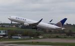 N647UA @ LSZH - Boeing 767-322 - by Mark Pasqualino