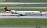 N922XJ @ KATL - SKW/DAL CR9 zx shv-atl - by FloridaMetal