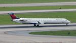 N913XJ @ KATL - SKW/DAL CR9 zx cho-atl - by FloridaMetal