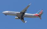 N906NN @ KMIA - AAL  738 zx jfk-mia - by FloridaMetal