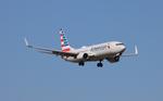 N912NN @ KMIA - AAL 738 zx hav, muha-mia - by FloridaMetal