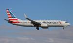 N924NN @ KMIA - AAL 738 zx gua, mggt-mia - by FloridaMetal