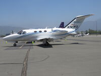 N747KS @ 1938 - Waiting for passengers - by 30295