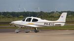 PH-EYE @ EHLE - Lelystad Airport