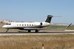 9H-648FX @ LMML - Gulfstream Aerospace G650 (G-VI) reg 9H-648FX of Flexjet taxying out for departure from Malta. - by raymond