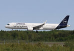 D-AIEQ @ ESSA - Rwy 26 - by wijken