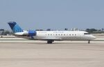N454SW @ KORD - CL-600-2B19 - by Mark Pasqualino