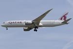 A7-BHM @ LOWW - Qatar Airways 787-9