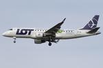 SP-LIC @ LOWW - LOT EMB175