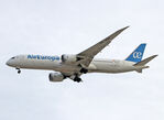 EC-ODH @ LEBL - Landing rwy 24R - by Shunn311