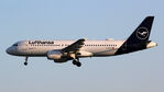 D-AIZG @ EBBR - at ebbr - by Ronald