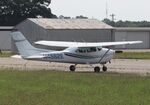 N4582E @ KACJ - Cessna 182R