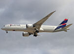 CC-BGK @ LEBL - Landing rwy 24R - by Shunn311