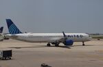 N14520 @ KORD - Airbus A321-271NX - by Mark Pasqualino