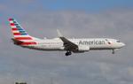 N944AN @ KMIA - AAL 738 zx snu, musc-mia - by FloridaMetal