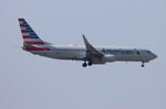 N907AN @ KORD - AAL 738 zx mci-ord - by FloridaMetal