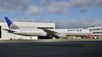 N2747U @ KSFO - SFO 2025 - by Clayton Eddy