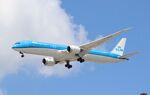 PH-BKM @ KORD - Boeing 787-10 Dreamliner