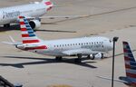 N770JM @ KORD - ERJ-170-100LR