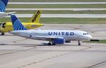 N894UA @ KORD - Airbus A319-132 - by Mark Pasqualino