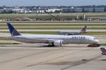 N16009 @ KORD - Boeing 787-10 Dreamliner