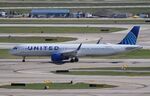 N24519 @ KORD - Airbus A321-271NX