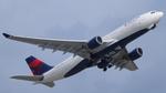 N854NW @ KATL - Delta A332 - by AviationLover50