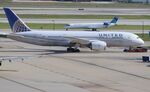 N26909 @ KORD - Boeing 787-8 Dreamliner - by Mark Pasqualino